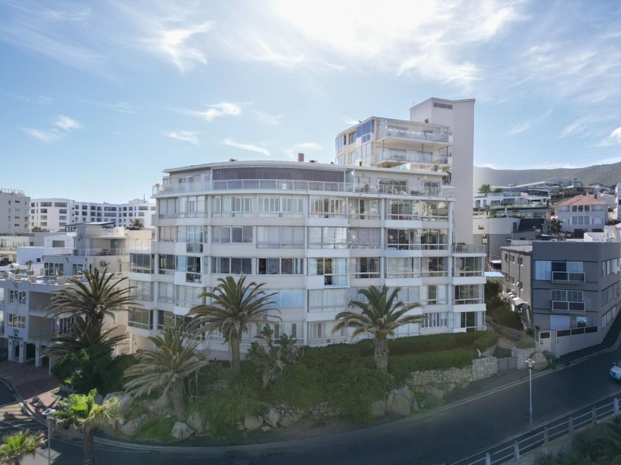 2 Bedroom Property for Sale in Bantry Bay Western Cape